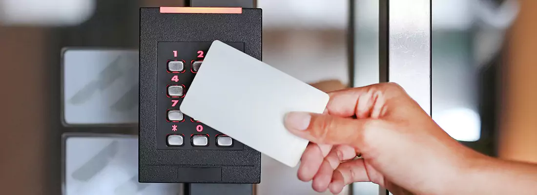 Benefits of Card Lock Readers for Properties in The Acreage, FL